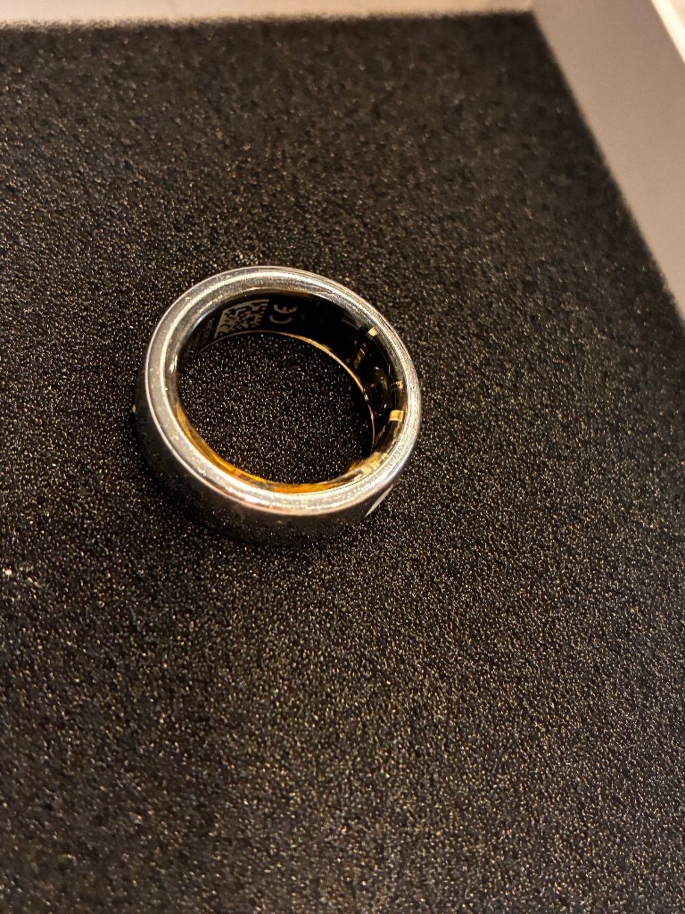 Oura ring